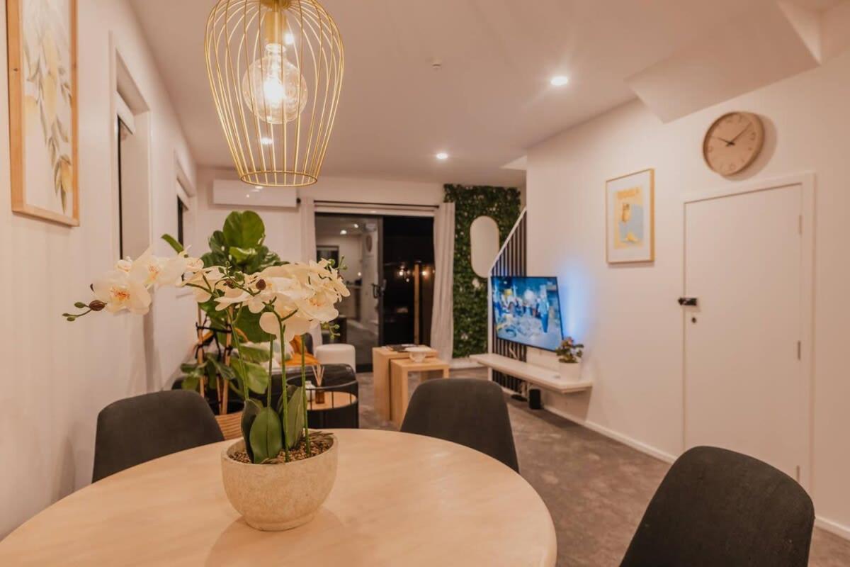 Where Meets Serenity In Apartment Christchurch
